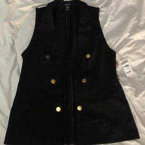 Black Buttoned Vest